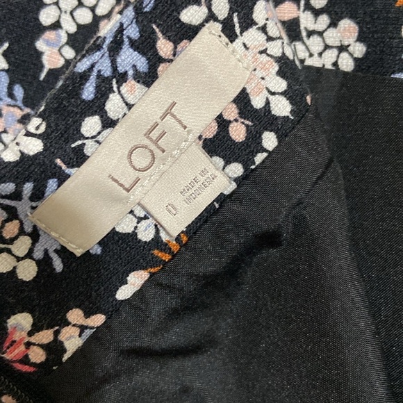 ANN TAYLOR LOFT SKIRT - Picture 8 of 9